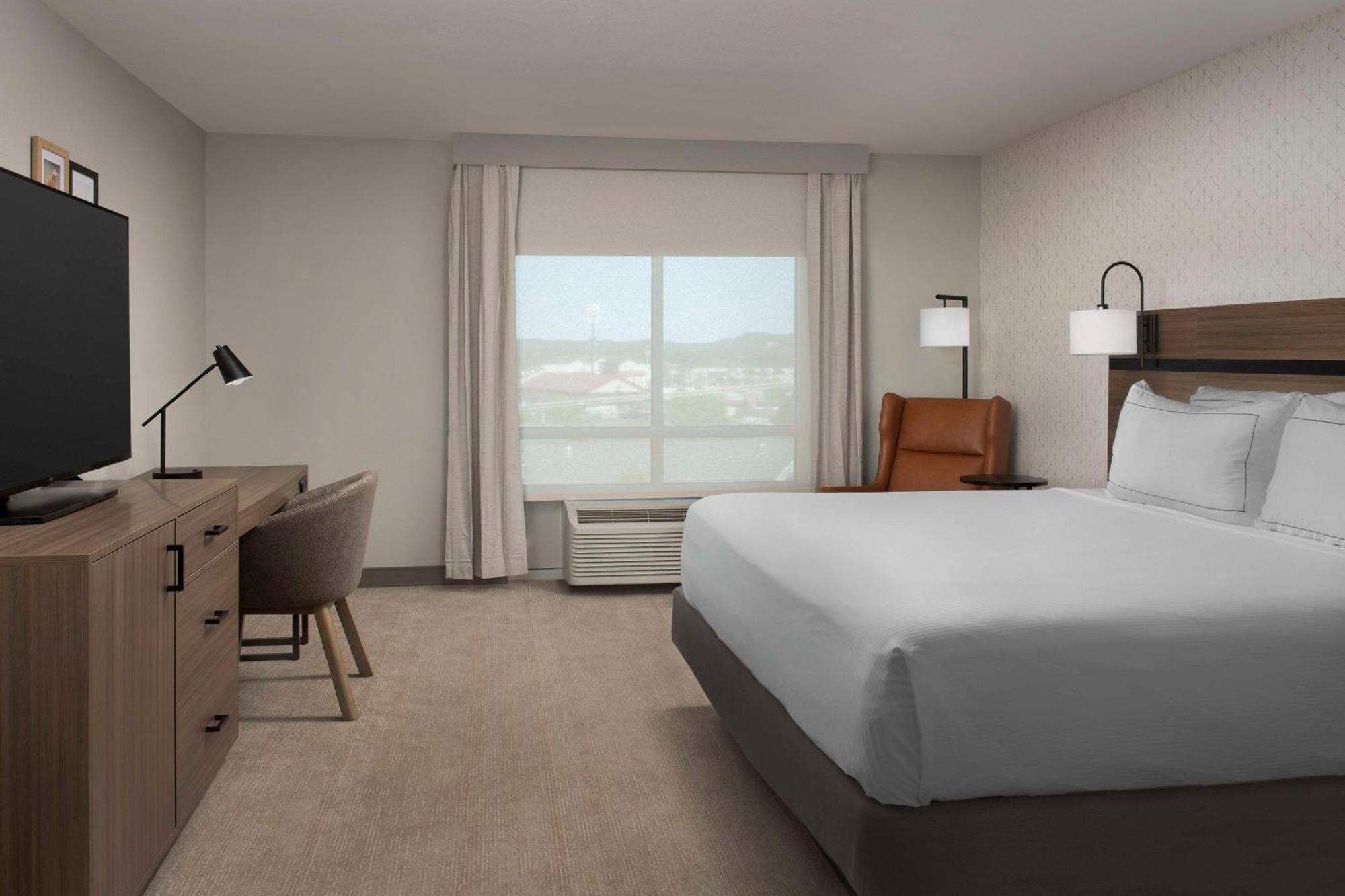 Doubletree By Hilton Chattanooga Hamilton Place Exterior photo